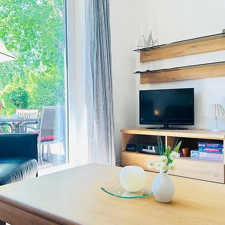 Hus Achtern Doerp Holiday home *